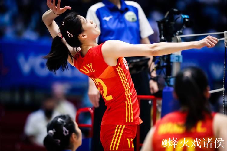 李盈莹留洋手续为何缓慢?费内球迷也在关注,意甲德比战能否成行 李盈莹留洋手续为何缓慢?费内球迷也在关注,意甲德比战能否成行