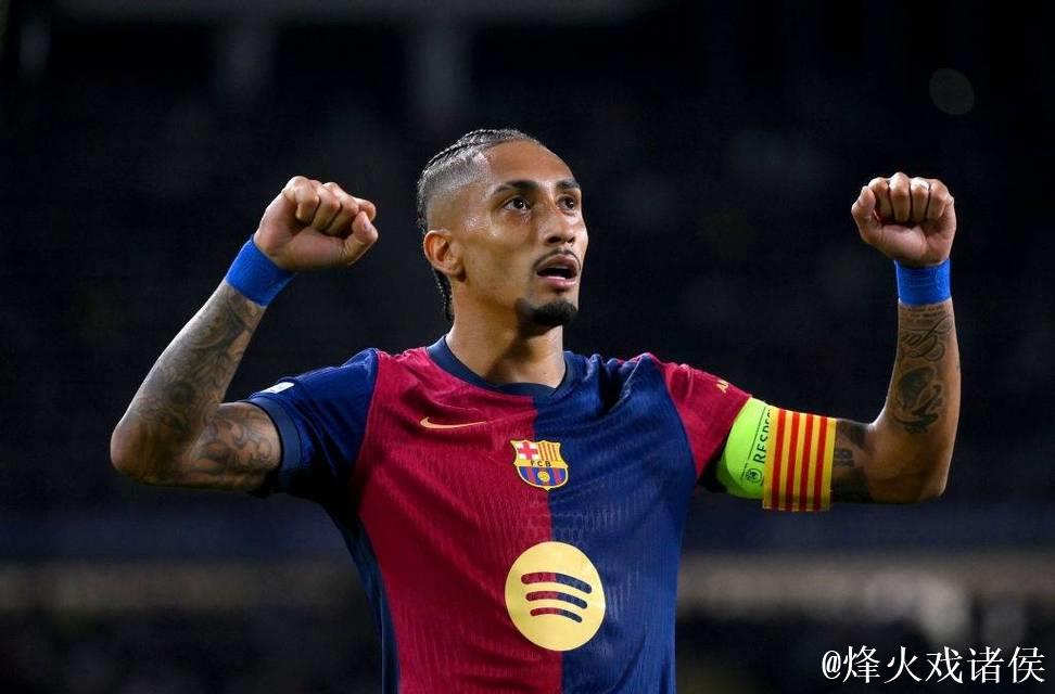 西甲综合：拉菲尼亚“双响” 巴萨主场战胜奥萨苏纳