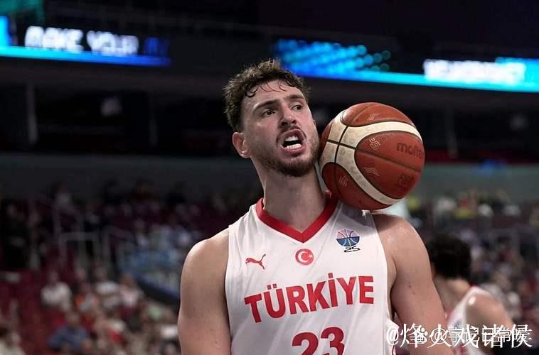 申京31+12引领火箭大胜步行者，76人5连败东部垫底